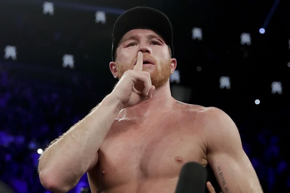 'Canelo' fue el único de los siete hermanos Álvarez que logró destacar en el box.