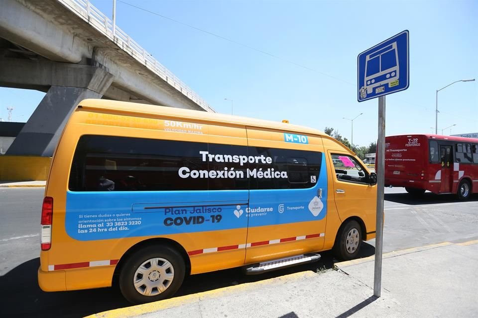 A partir de este martes se modifican las rutas del servicio de Conexión Médica que transporta de forma gratuita al personal médico del AMG.