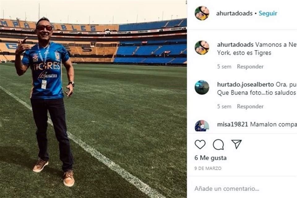 El aficionado presumió en su Instagram su visita a la cancha del Uni antes del viaje.