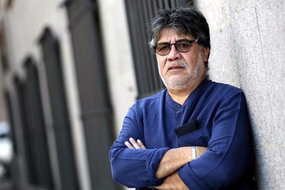 En este artículo, Santiago Gamboa recorre pasajes de la vida del escritor chileno Luis Sepúlveda, su éxito en Europa, su obra y su figura.