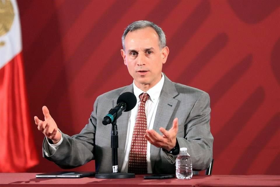 El subsecretario de Prevención y Promoción de la Salud, Hugo López-Gatell, señaló que Jalisco cumplió al 60 por ciento con el aislamiento social, pero más tardes su equipo presentó otros datos.
