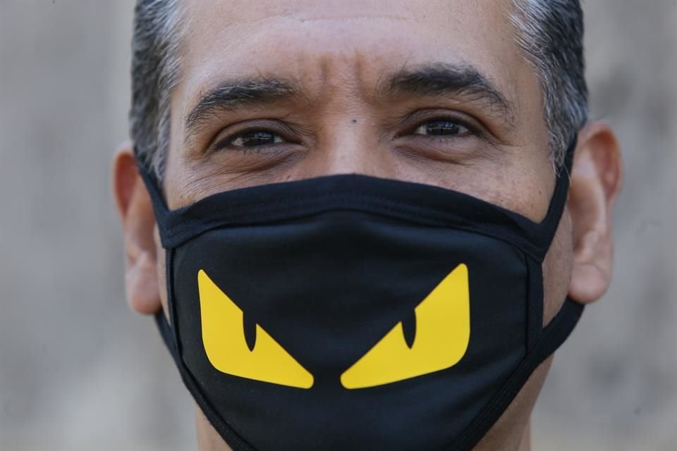 Daniel Estrena acudió a ese establecimiento y optó por un estilo diferente.