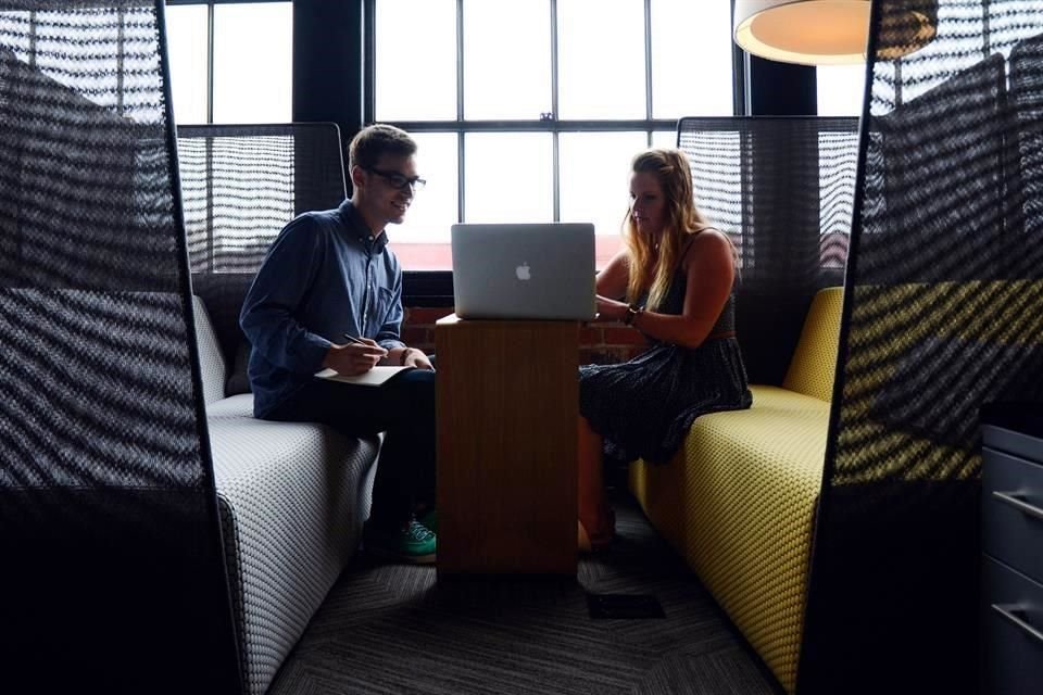 Liderar un equipo de trabajo y mantener un emprendimiento no es una tarea fácil, una de las claves es un buen manejo de las emociones.