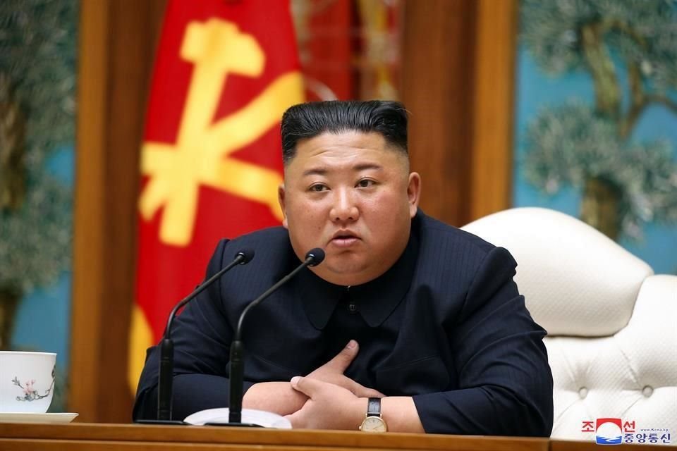 Un reporte de la agencia Reuters sobre el envío de médicos chinos a Corea del Norte para asesorar sobre estado de Kim Jong Un reencendió rumores sobre salud de líder.