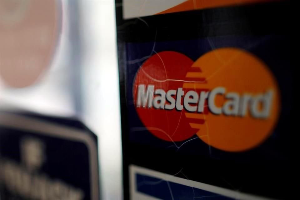 Para la mayoría de las ubicaciones en los Estados Unidos Mastercard espera tener trabajadores para septiembre. 