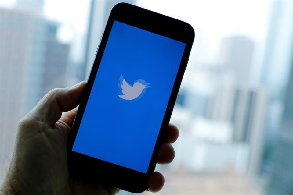  Twitter tiene 60 días para pagar, informó el servicio de noticias Interfax.