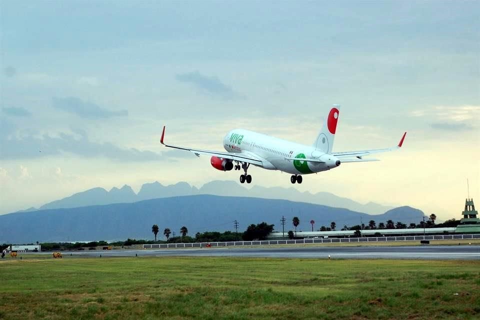 En su comparación anual VivaAerobus registró una caída de 2.9 por ciento en su tráfico aéreo.