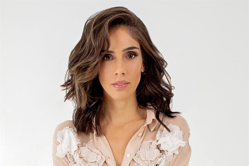 La mexicana Sandra Echeverría participará este jueves en la iniciativa impulsada por la española Rosana.