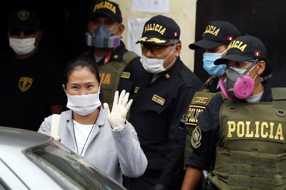 Keiko Fujimori a su salida del penal Santa Mónica este lunes, en Lima.