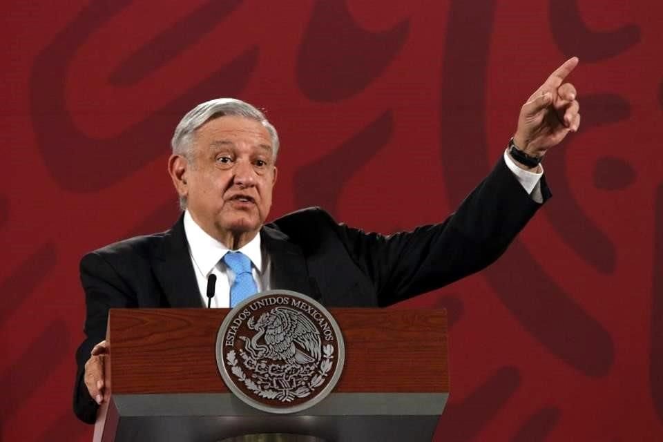 AMLO dijo que con la medida del Centro Nacional de Control de Energía (Cenace) se da un trato justo a la CFE y afirmó que los particulares no aportaban nada al sector eléctrico.