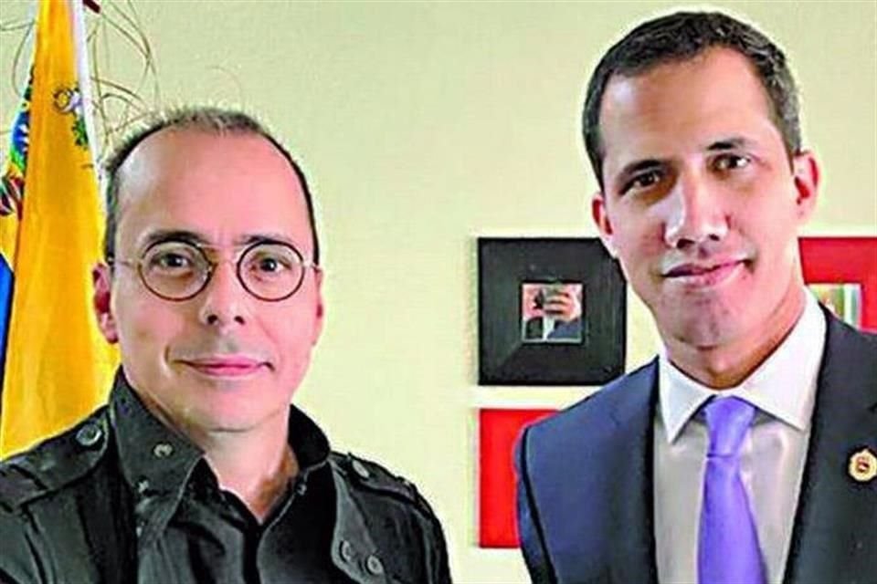 Juan José Rendón con Juan Guaidó.