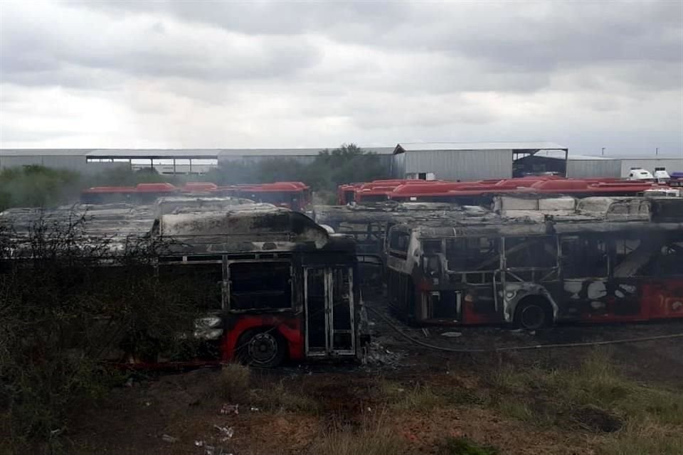  Los camiones estaban en un taller en Apodaca. 