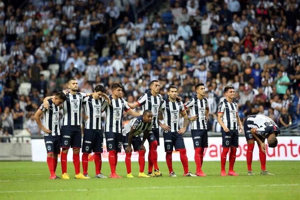 El Monterrey anunció que ya realizó pruebas a jugadores y cuerpo técnico y no se detectó ningún caso positivo por coronavirus.