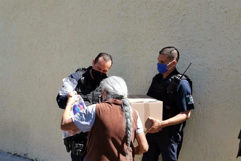 La asociación destacó que aprovechó la cercanía de los policías con esa comunidad.