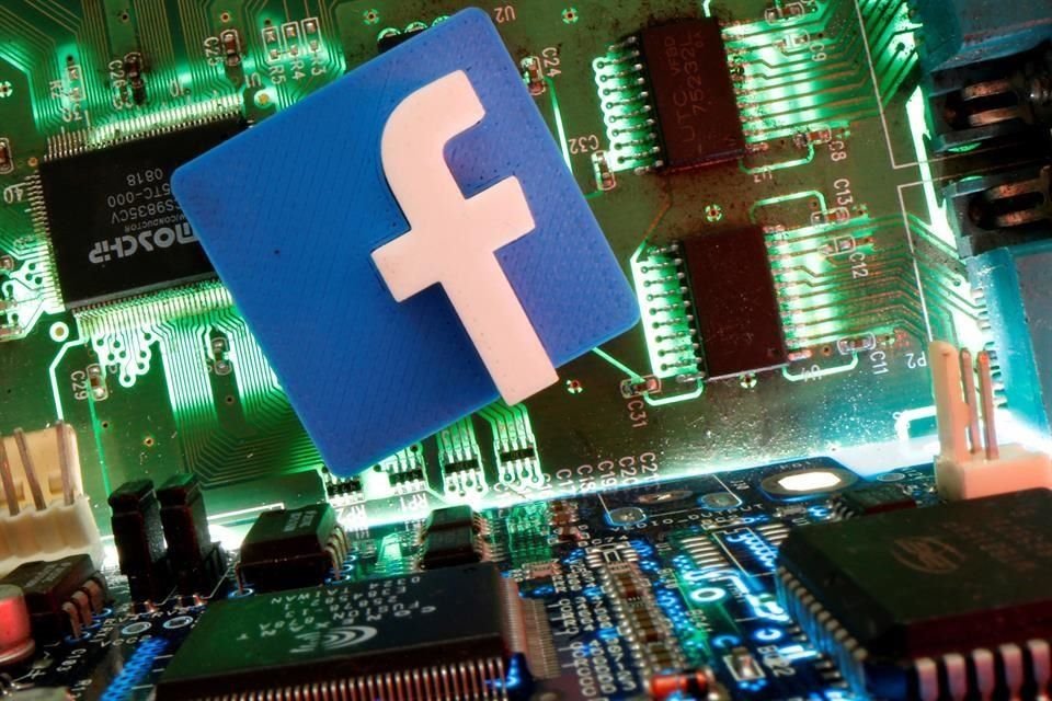 Facebook actualizó aplicaciones de comercio electrónico para sus plataformas de redes sociales.