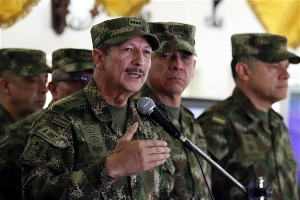 El general en retiro Nicacio Martínez, comandante del Ejército colombiano durante el periodo en el que supuestamente ocurrió el espionaje, ya fue citado a interrogatorio.