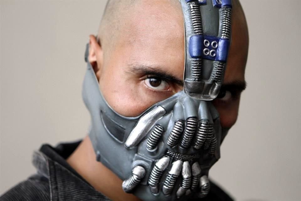 Aunque mucha gente ha comprando las mascarillas de Bane, el ejército de Estados Unidos explicó que el producto no está homologado, por lo que no sirve para evitar el contagio del coronavirus.