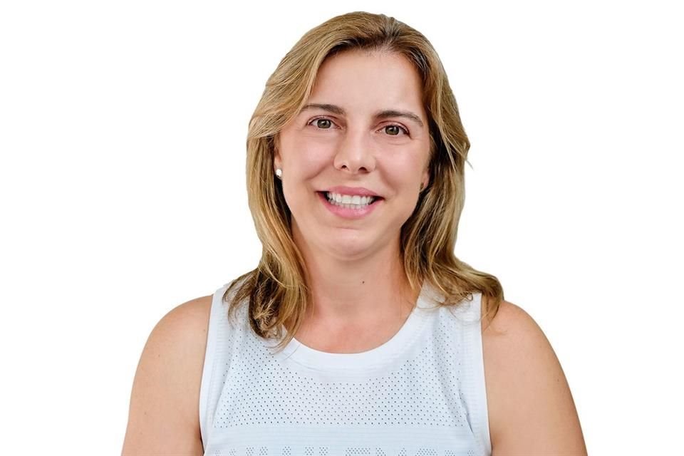 Después de tomar varios cursos, actualmente Gabriela se encuentra cursando el programa MMTCP, Mindfulness Meditation Teacher Certification Program.<br>