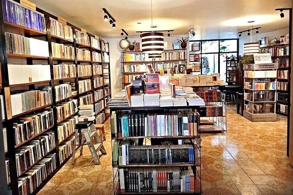 Las librerías son el eslabón más débil de la cadena del libro, recuerda el Cerlalc, por lo cual requieren de incentivos.