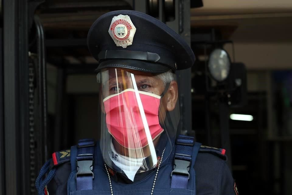 Las caretas fueron entregadas directamente en el almacén general de la SSC de la Ciudad de México.