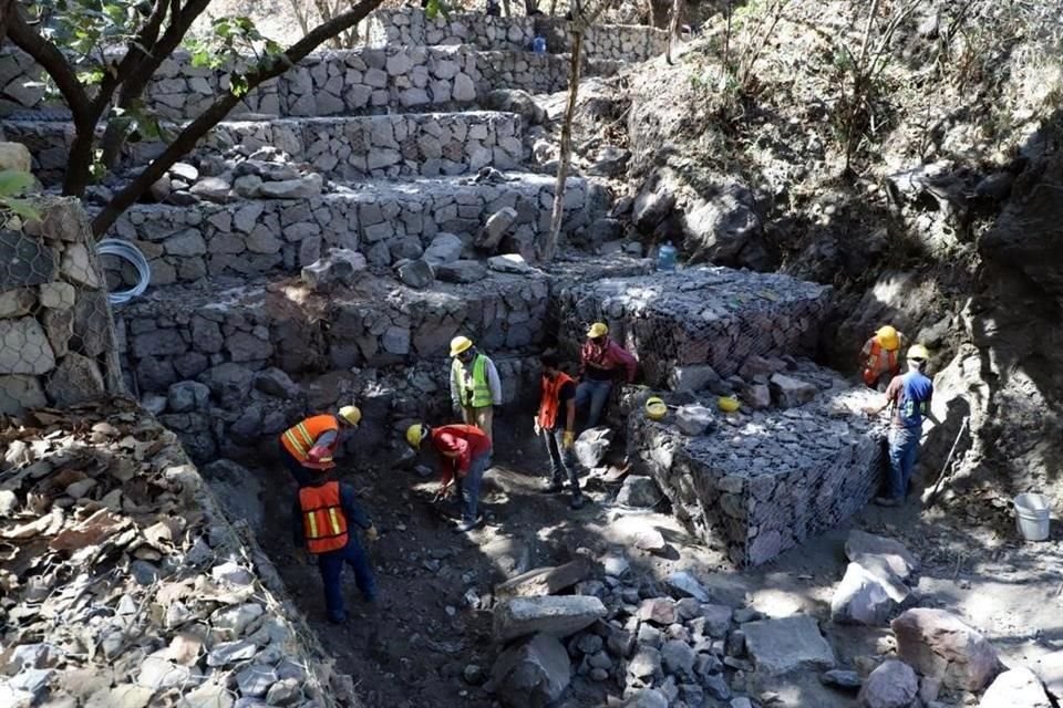 Obras en el Fraccionamiento El Cielo.