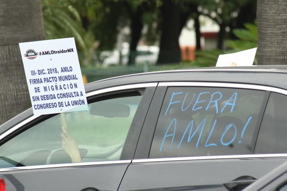  La protesta fue en autos por la crisis del Covid-19.<br>