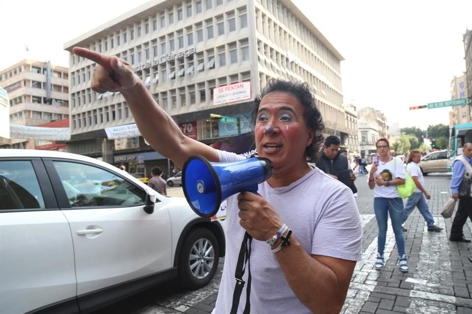 Finalmente obtuvo su registro como candidato independiente a la Alcaldía de Guadalajara.
