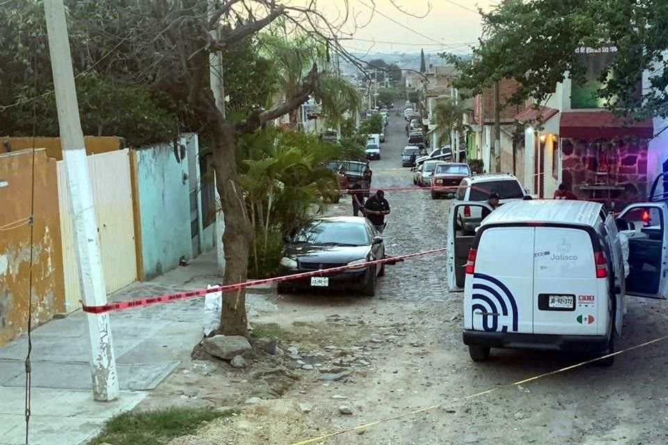 La víctima aparentaba alrededor de 25 años y tenía un disparo en el tórax.