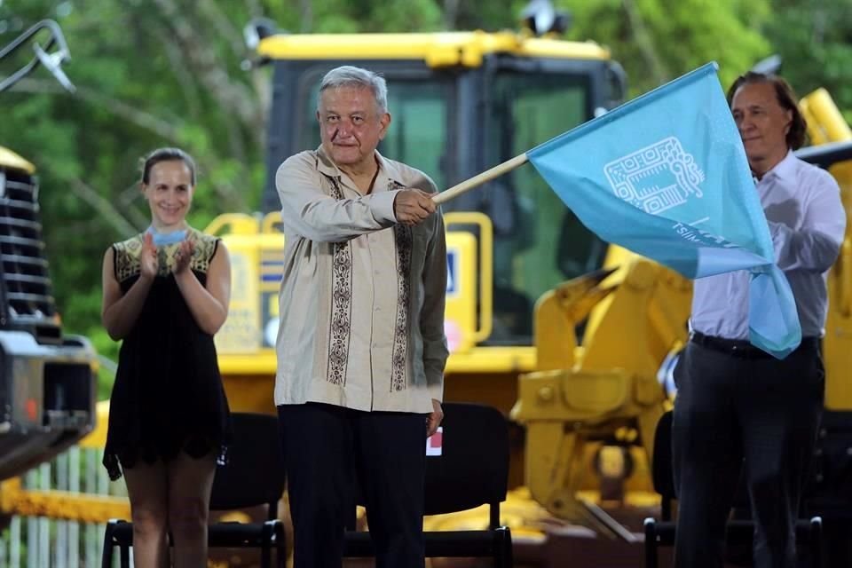 Representantes indígenas cuestionaron proyecto del Tren Maya dos meses después del arranque de la obra.