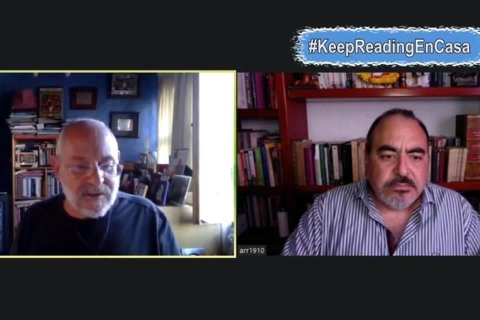Benito Taibo (izq.) y Alejandro Rosas brindaron la charla virtual 'Novela histórica y otros demonios', como parte de las actividades que organiza Grupo Planeta, en alianza con la FIL.