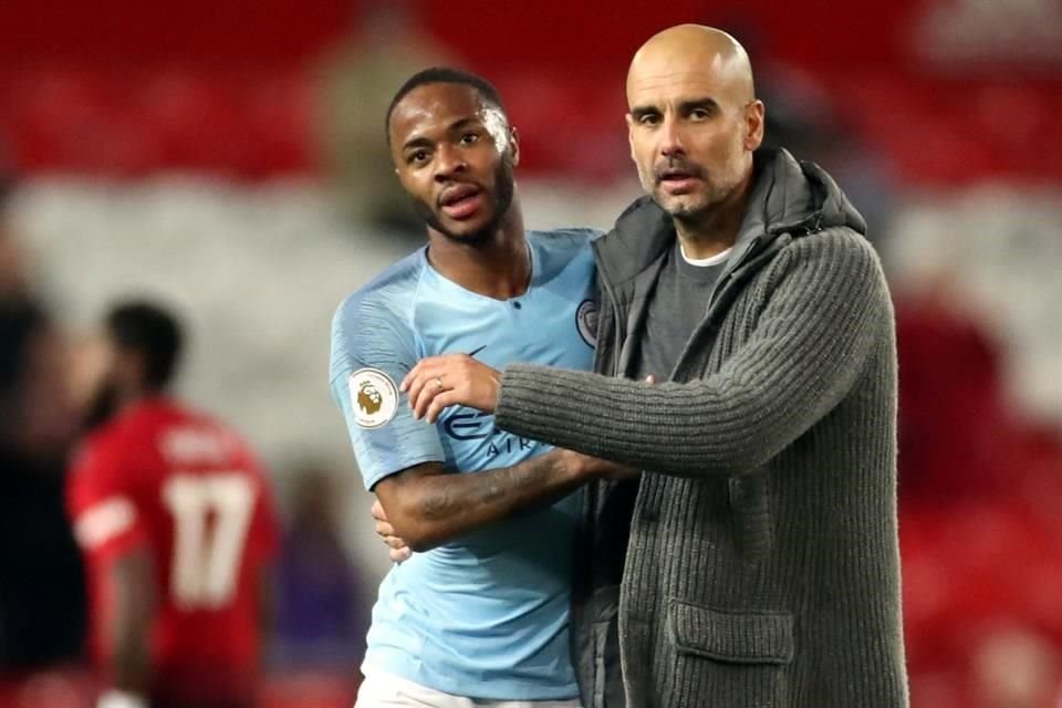 Sterling lucha fuerte contra el racismo.