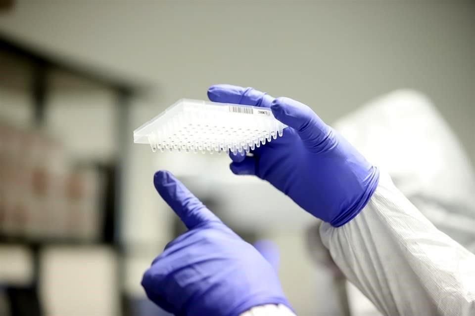 Estudiantes de áreas de la Salud como Medicina, Enfermería y Odontología, acusaron formación deficiente, que cada día se afecta su salud mental y autoridades educativas no le han dado importancia. 