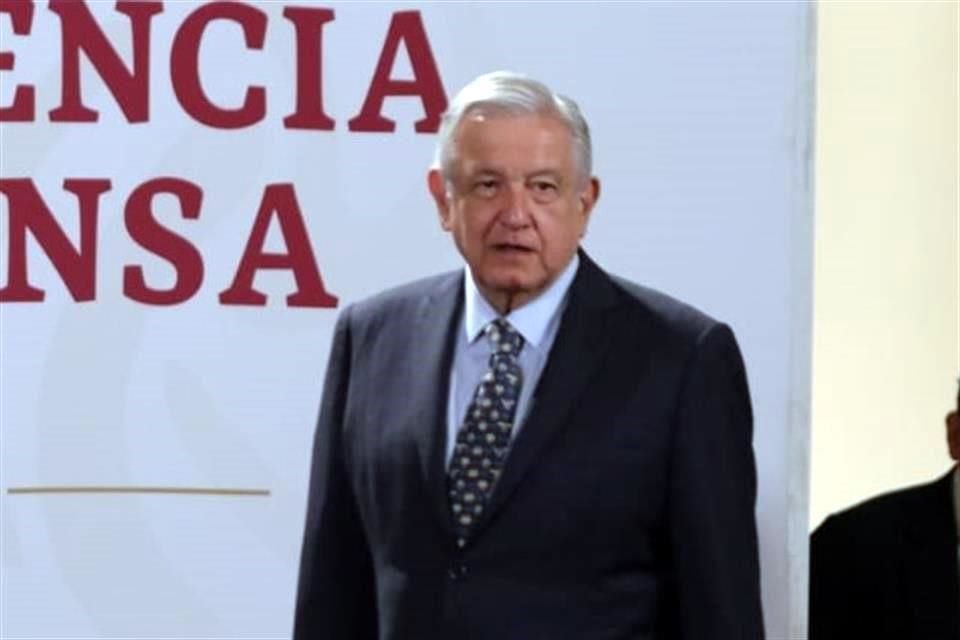 El Presidente dijo en conferencia que, aunque no conocía la iniciativa de Morena sobre la fusión de reguladores, está de acuerdo si significa ahorrar.