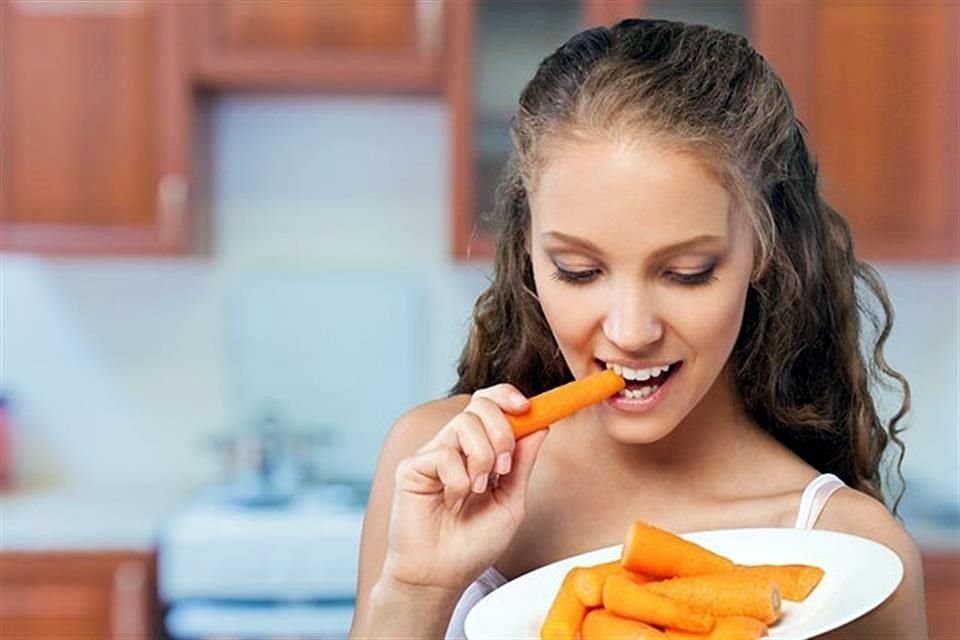 Fijar horarios para comidas y snacks puede ayudar a combatir el exceso.
