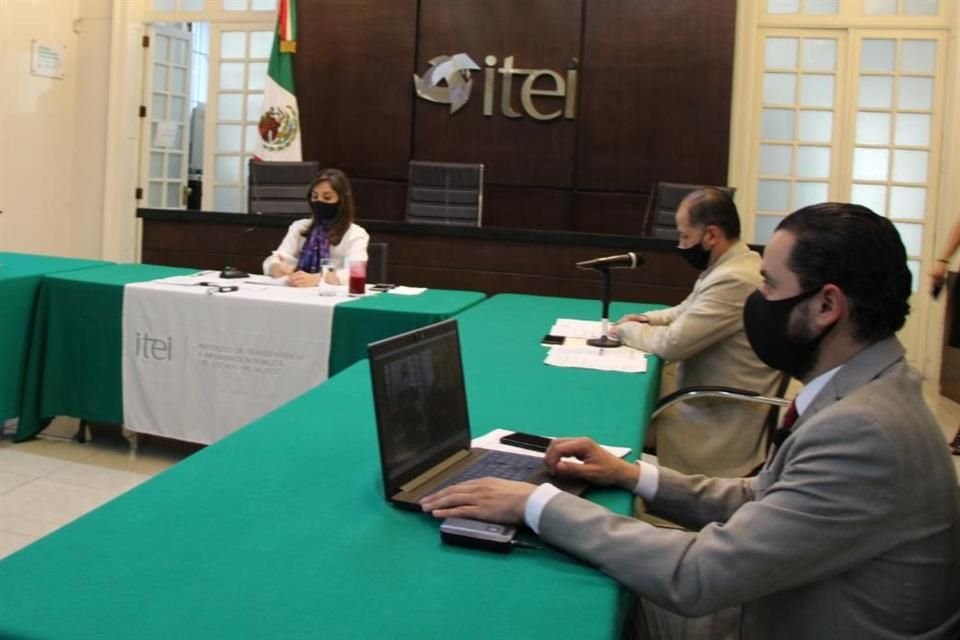 Ayer sesionó el Pleno del Instituto de Transparencia.