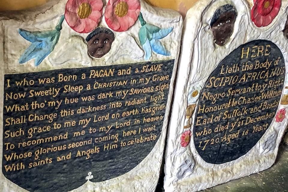 La tumba en el cementerio de una iglesia en Henbury, Bristol, está en la lista de estructuras de interés histórico a preservar.
