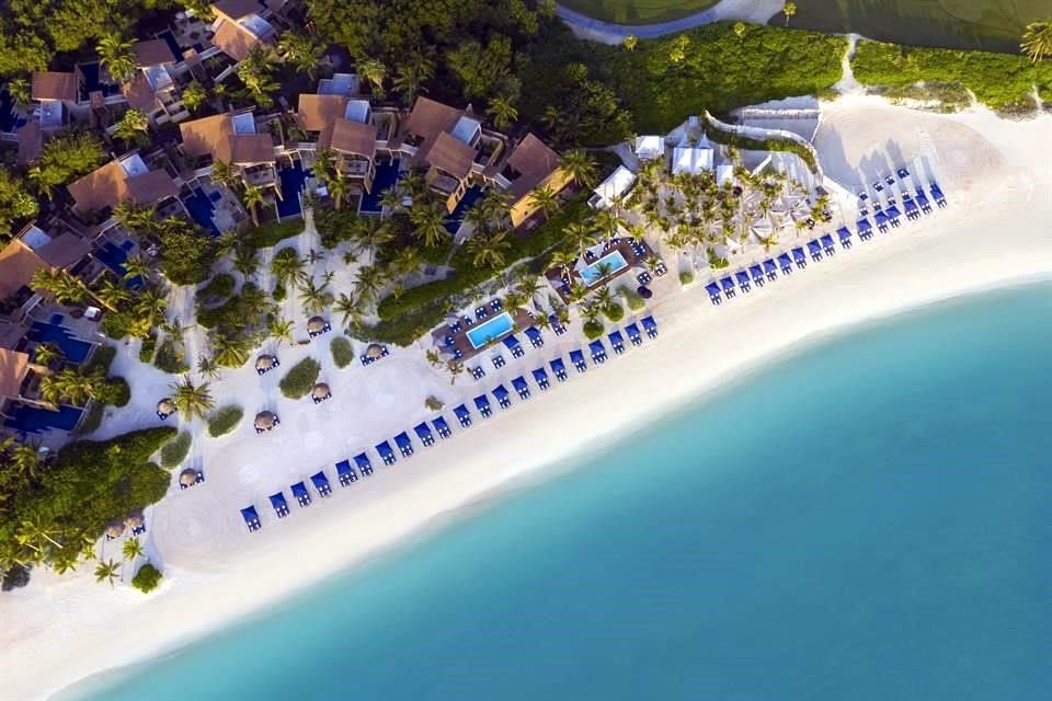 Banyan Tree Mayakoba, en Cancún,  el 8 de junio con un límite máximo de ocupación del 30%.