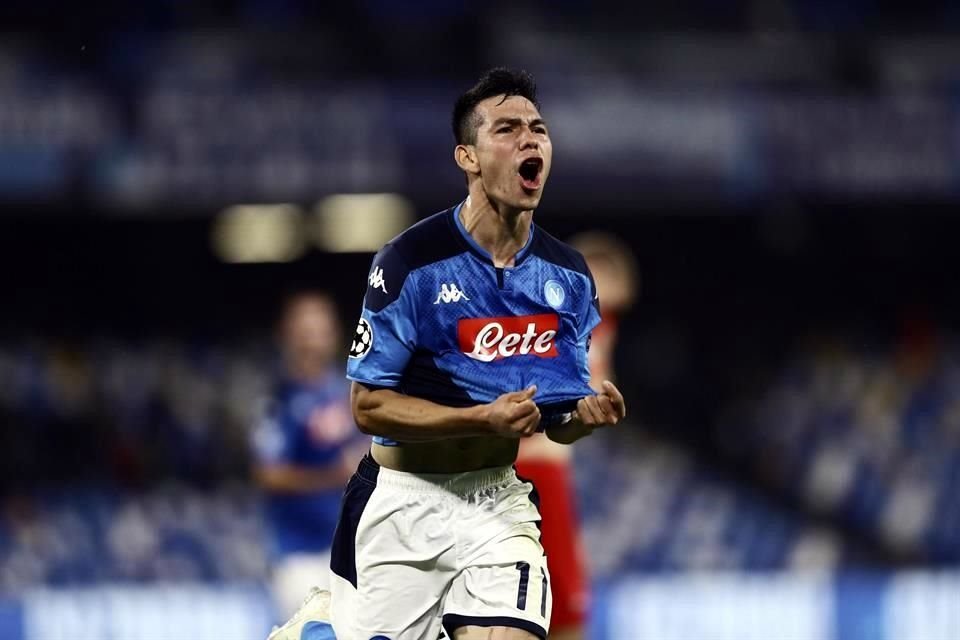 Hirving Lozano ha tenido más momentos amargos que alegrías en el Nápoles.