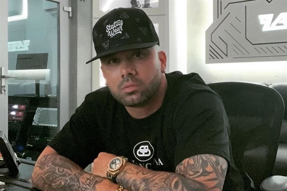 Wisin lanzó su discográfica La Base Music Group con la intención de apoyar a talento joven y nuevo.