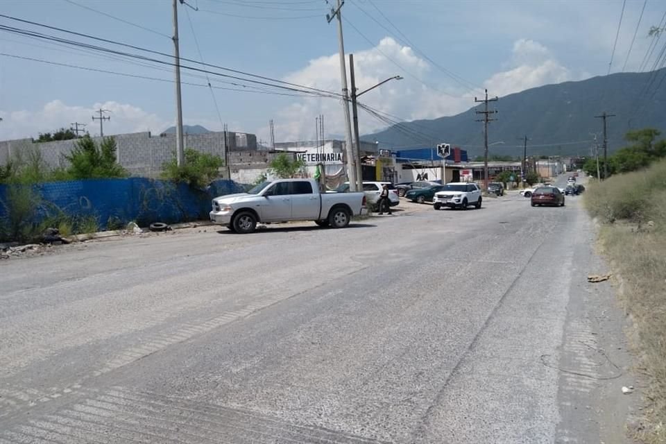 Agentes de la Policía Ministerial irrumpieron en un inmueble ubicado sobre la calle Camino a Rancho Viejo, a un lado del Fraccionamiento Alborada.