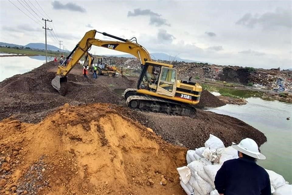 La fuga registrada en Sistema Cutzamala por sismo del martes afectó el suministro de 75 mil habitantes.