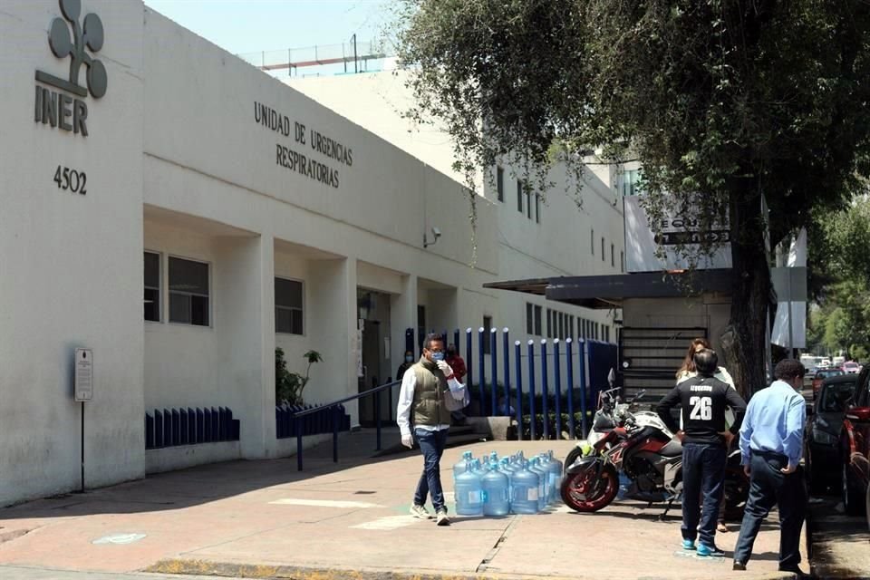 Hasta este sábado 31 de enero de 2021, hay 5 mil personas hospitalizadas por Covid-19 en la CDMX.