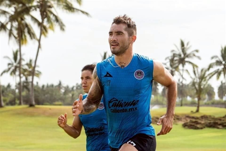 Mario Osuna confía que el equipo se adapte pronto al cambio.