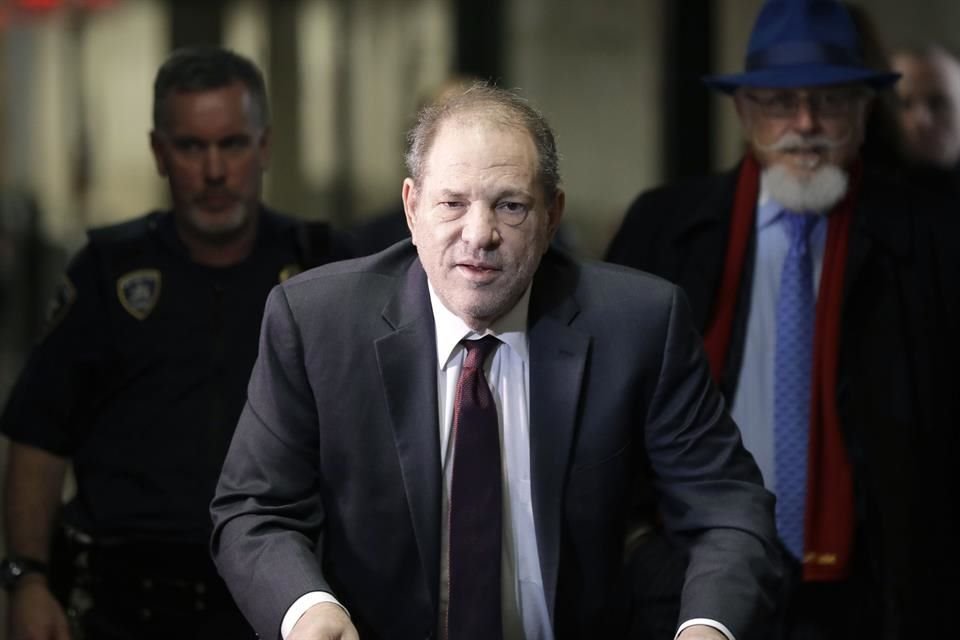 El fondo de 19 millones de dólares estará disponible para todas las mujeres que experimentaron un ambiente hostil de trabajo en la empresa de Harvey Weinstein o fueron agredidas por él.