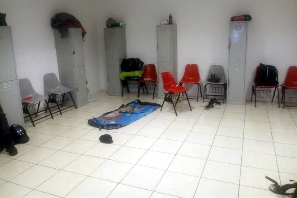 El grupo de élite de la Policía Metropolitana cuenta con una base en Tesistán que no tiene el mobiliario básico.