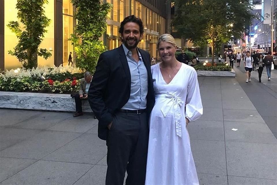 Amanda Kloots, esposa de Nick Cordero, dijo que posiblemente su marido necesitaría el trasplante de pulmón para llevar la vida que ella sabe que a él le gustaría tener.
