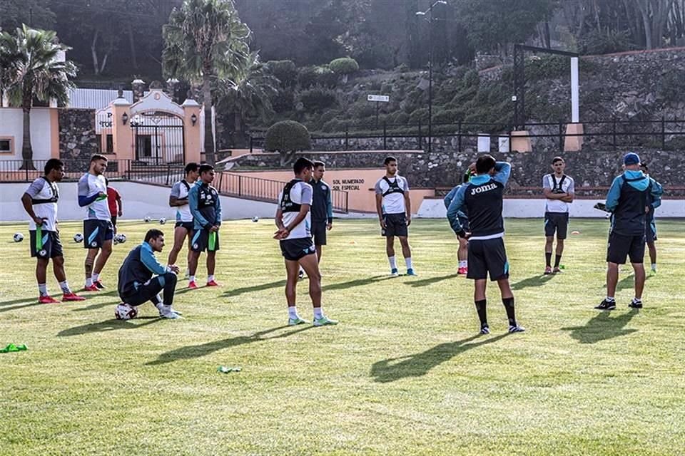El Cruz Azul va con casi todo su plantel al minitorneo.