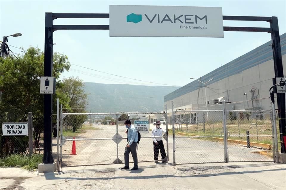 Los empleados y trabajadores fueron citados hoy para realizarles pruebas de Covid-19 en los tres turnos.