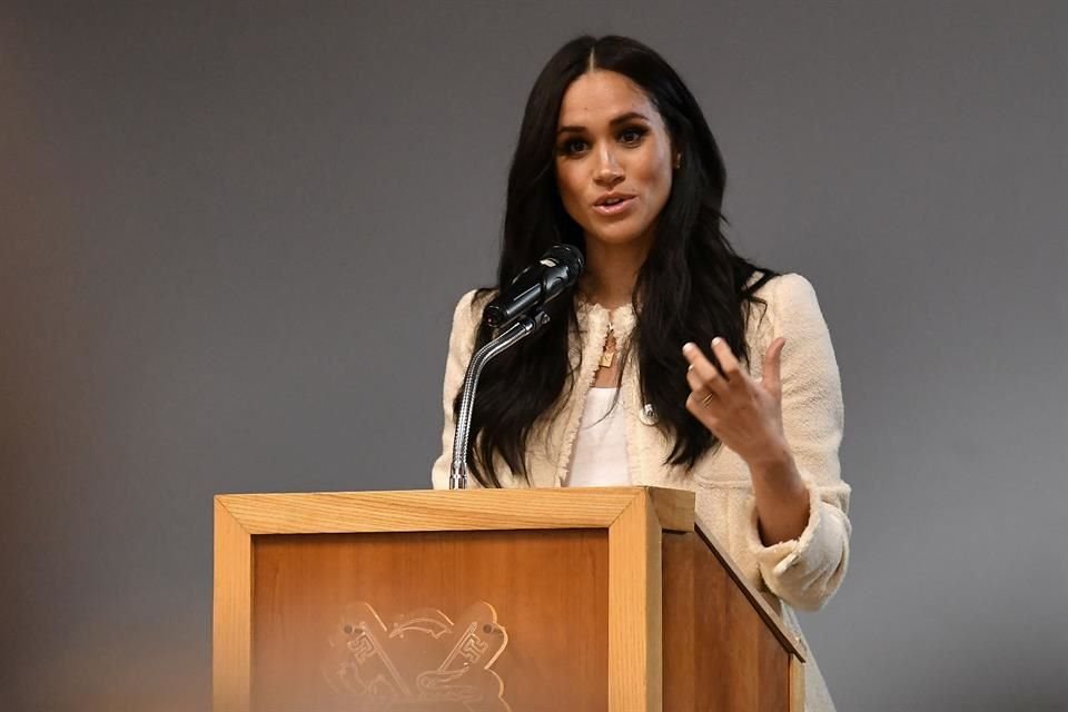 Meghan Markle indicó a la corte que dar a conocer a identidad de las amigas que la apoyaron podría amenazar el bienestar emocional y mental de ellas.