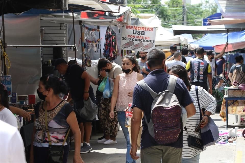 La sana distancia fue otra de las medidas de las que se hizo caso omiso.